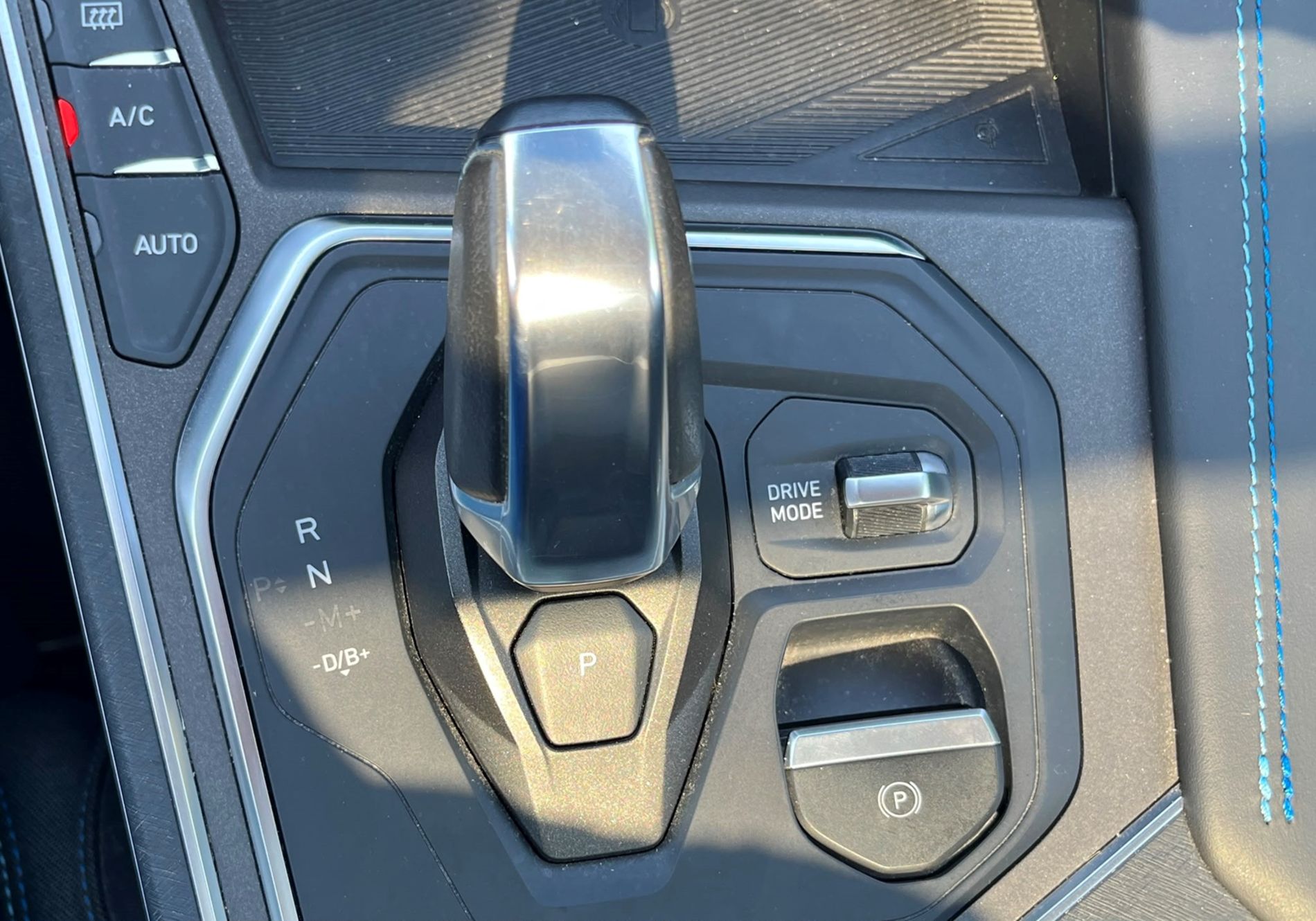 Lynk & co 01 1.5 phev   - Gallotti Auto